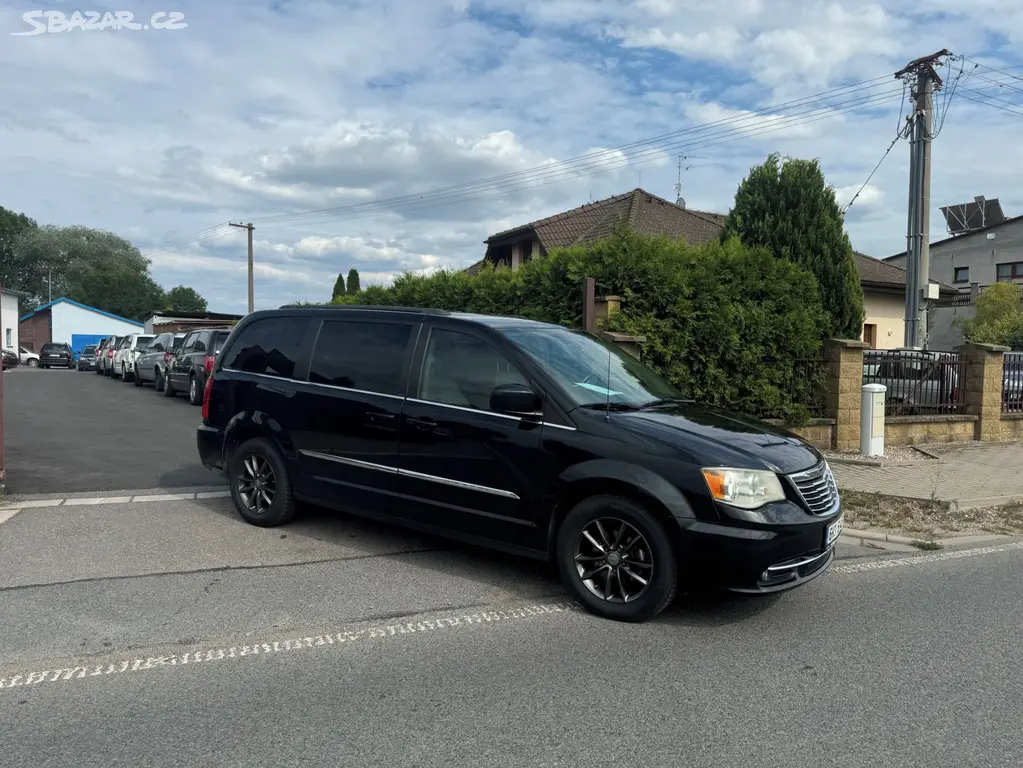 Chrysler Town Country 3.6 RT Stown DVD 2012